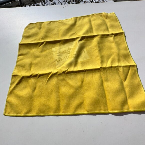 #139 BREITLING EMBOSSED CLEANING CLOTH  WATCH CLEANING CLOTH - Picture 7 of 14